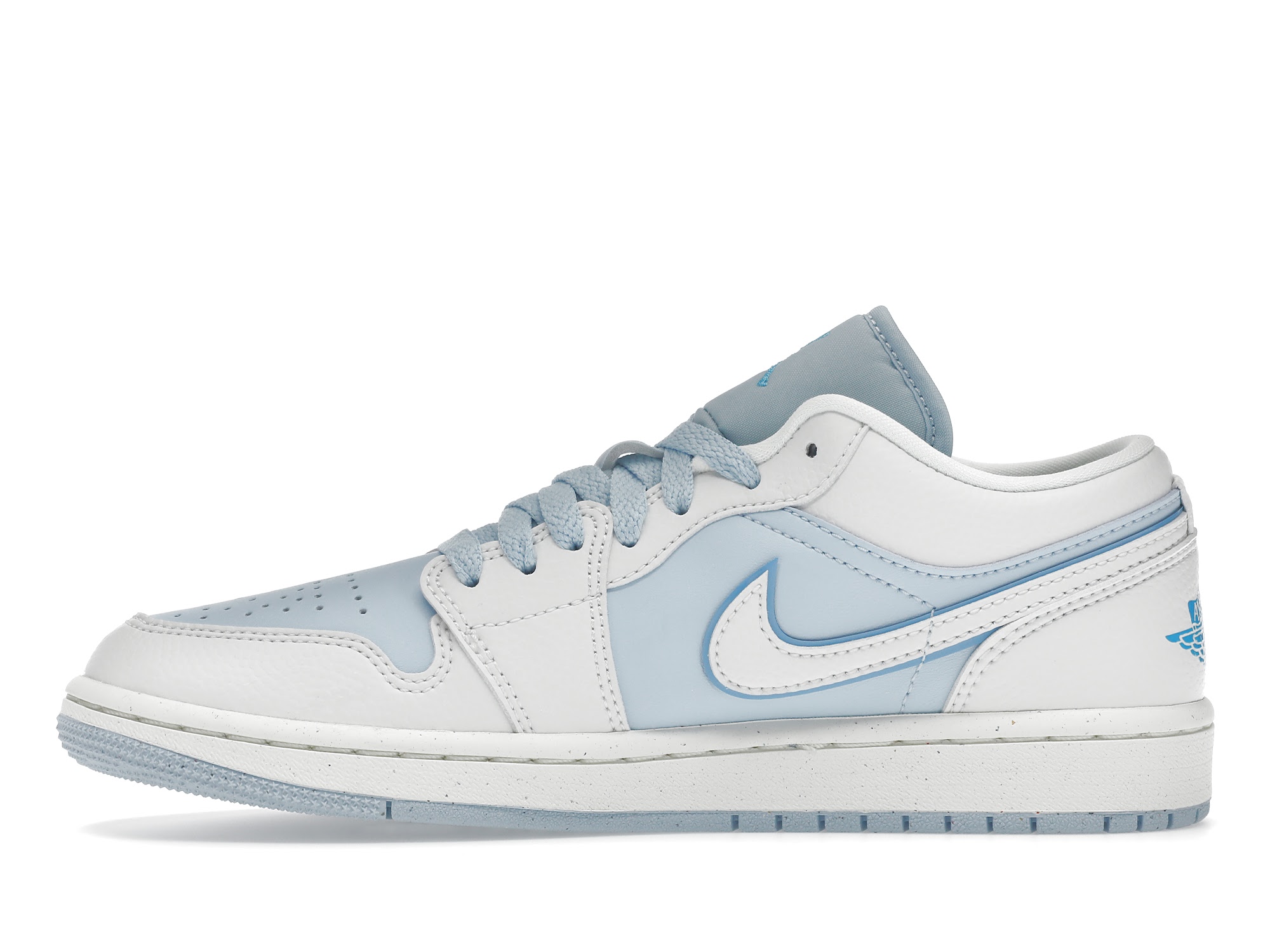 0f0062ea138611ee8b5e00affb376782 Wmns Air Jordan 1 Low SE 'Reverse Ice Blue' DV1299-104