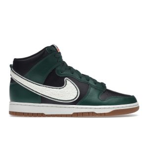 Dunk High 'Chenille Swoosh - Gorge Green' DR8805-001