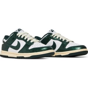 Wmns Dunk Low 'Vintage Green' DQ8580-100