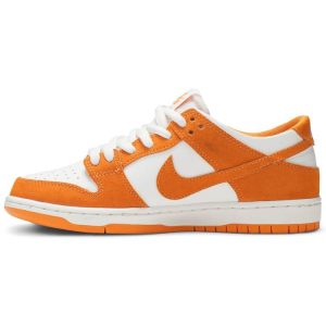 Zoom Dunk Low Pro SB 'Circuit Orange' 854866-881