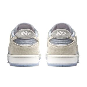 Zoom Dunk Low Pro SB 'Summit White' 854866-011