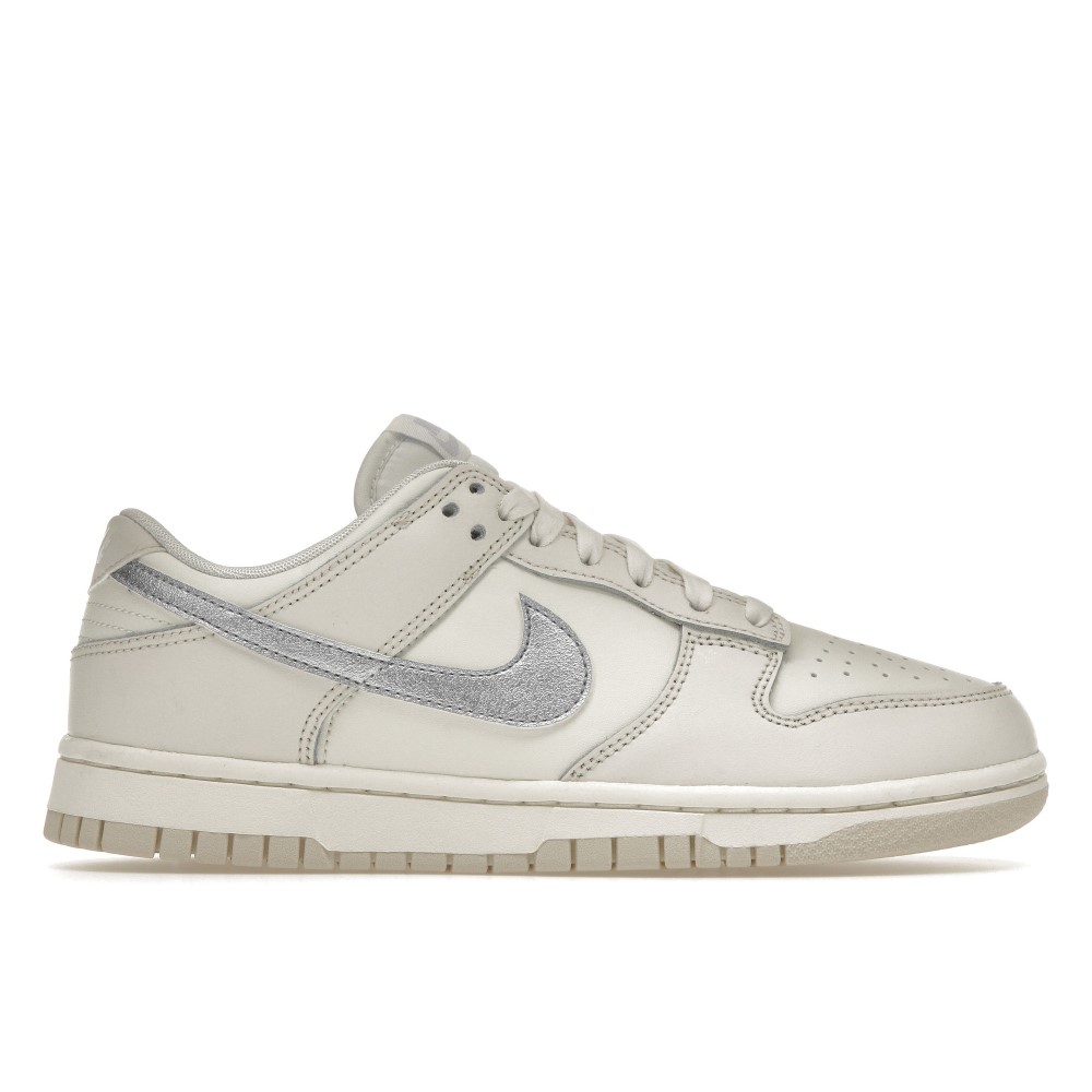 2902f935138911ee8b5e00affb376782 Wmns Dunk Low 'Sail Oxygen Purple' DX5930-100