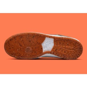 Crushed D.C. x Dunk Low SB 'Golden Hour' DH7782-001