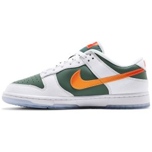 Dunk Low 'NY vs NY' DN2489-300