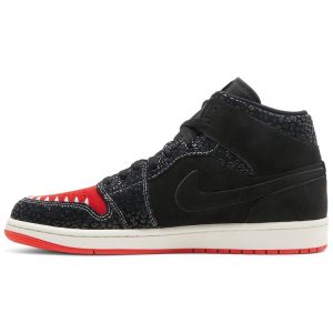 Air Jordan 1 Mid SE 'SiEMPRE Familia' DN4904-001