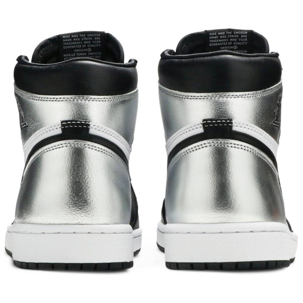 8007cad5138411ee8b5e00affb376782 Wmns Air Jordan 1 Retro High OG 'Silver Toe' CD0461-001