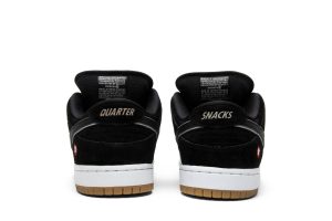 Dunk Low Premium SB 'Quartersnacks' 313170-019