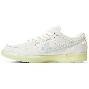 Dunk Low SB 'Mummy' DM0774-111