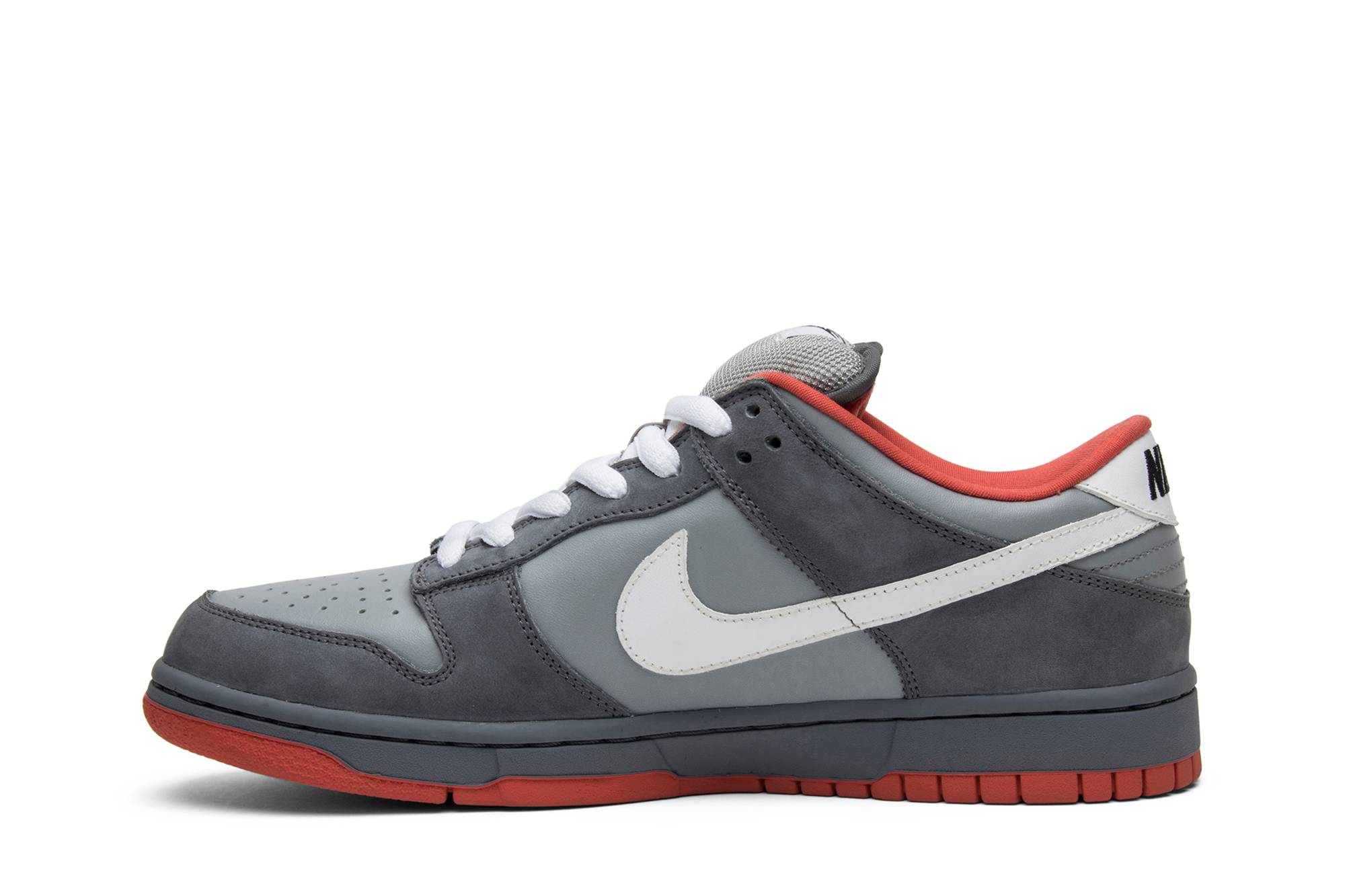 db0dfa3d138811ee8b5e00affb376782 Jeff Staple x Dunk Low Pro SB 'Pigeon' 304292-011
