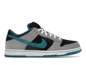 Dunk Low Pro SB 'Chrome Ball Incident' 304292-012