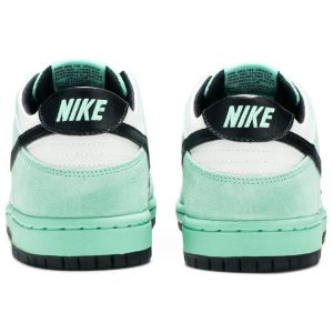SB Dunk Low 'Sea Crystal' 819674-301