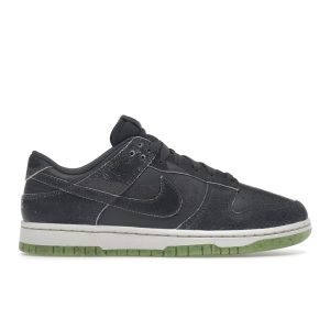 Dunk Low SE 'Halloween - Cauldron' DQ7681-001