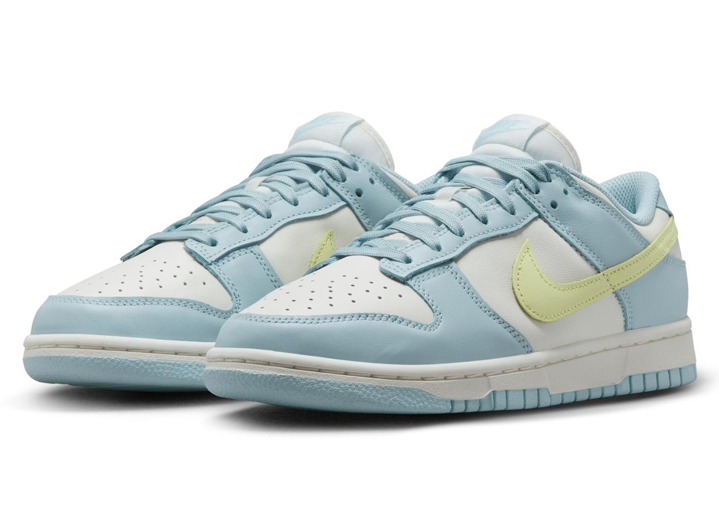 ffd7f5c0138811ee8b5e00affb376782 Wmns Dunk Low 'Ocean Bliss' DD1503-123